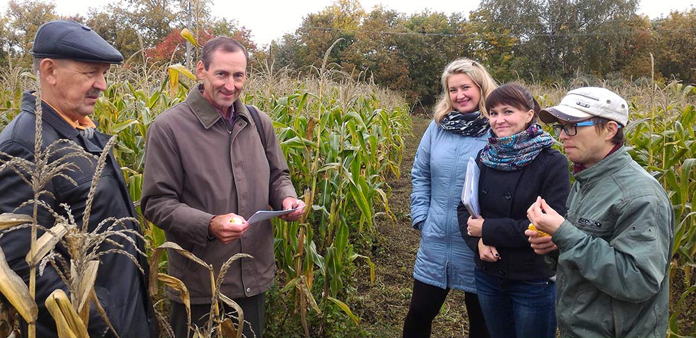 Экспертная комиссия и сотрудники в приёмке опыта